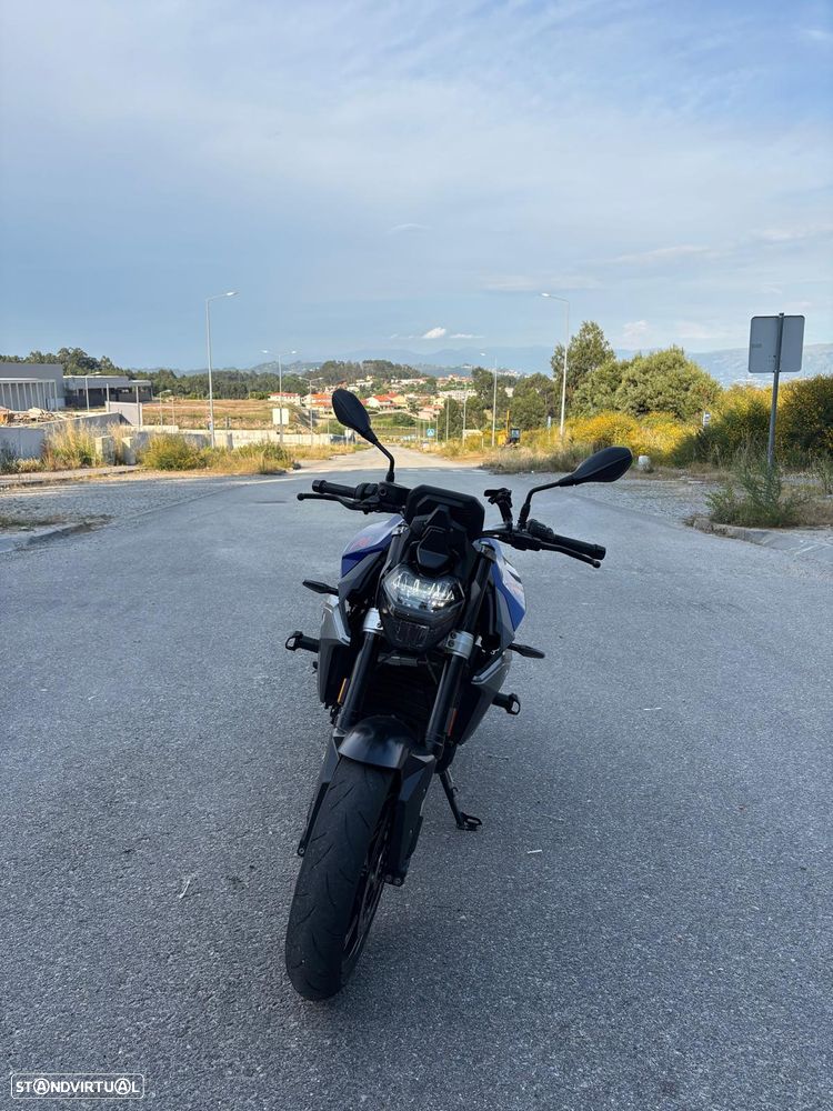 BMW F 900 R - 5