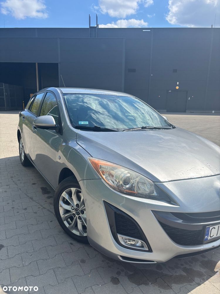 Mazda 3 2.0 Exclusive + - 6