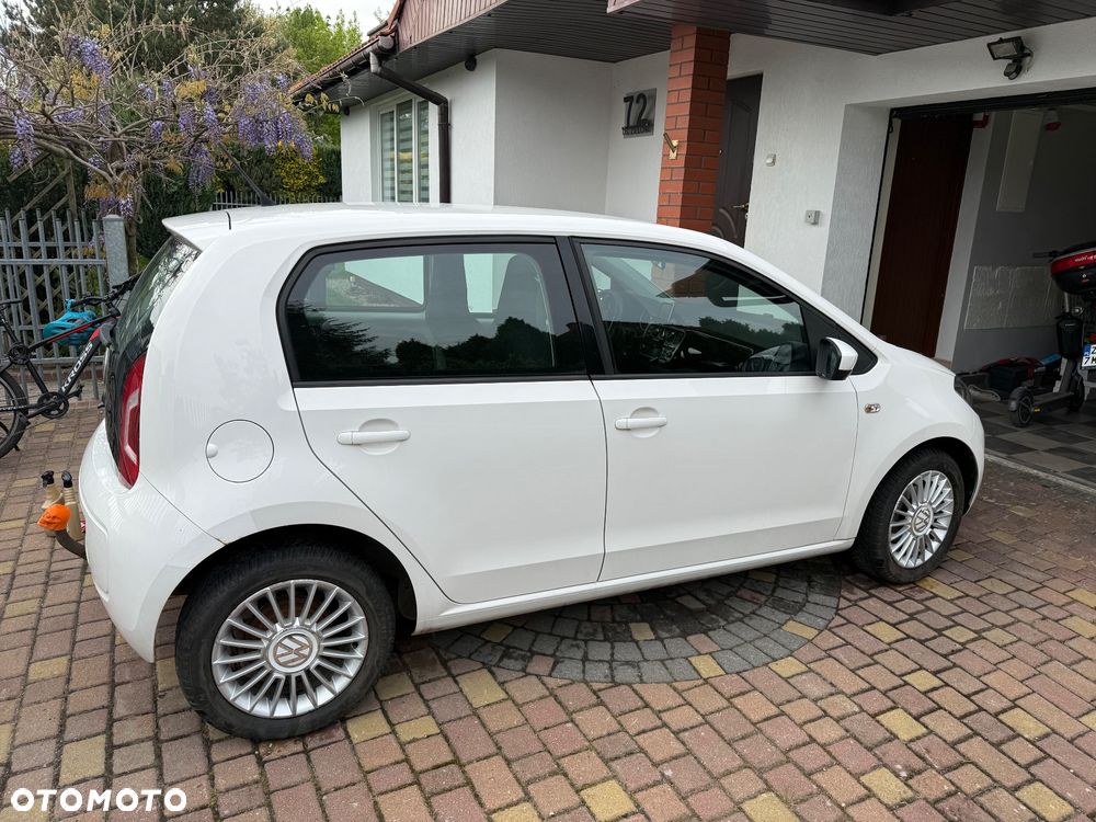 Volkswagen up! 1.0 high - 1