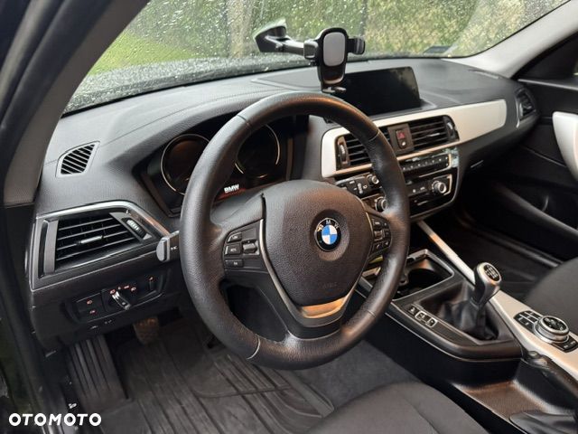BMW Seria 1 116d - 6