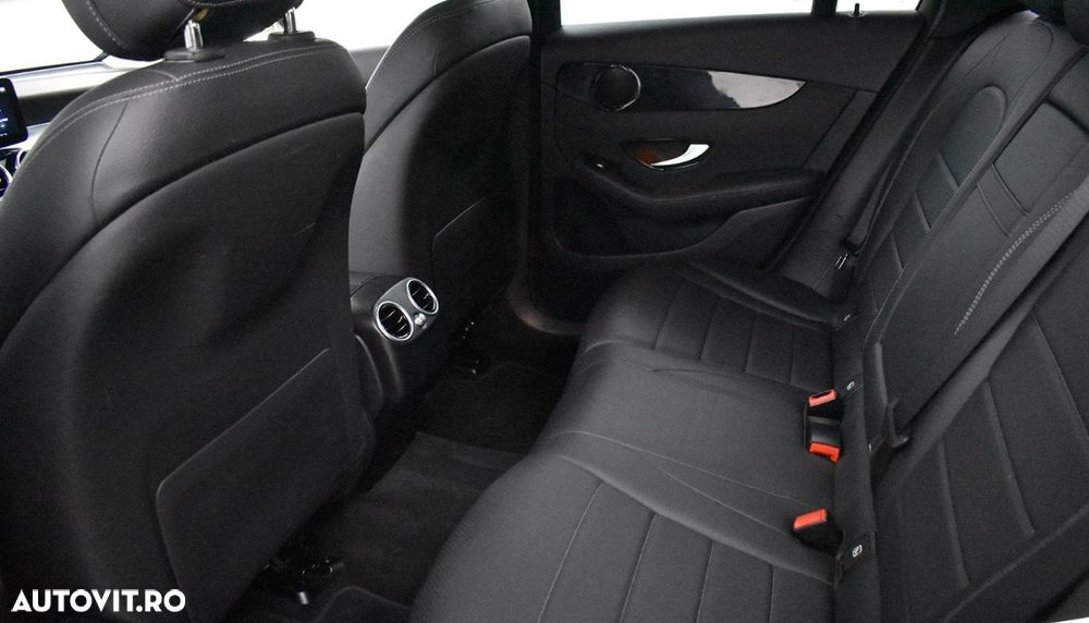 Mercedes-Benz GLC 300 de 4Matic 9G-TRONIC - 14