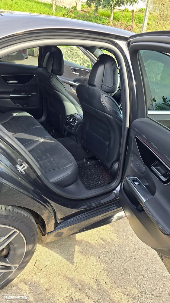 Mercedes-Benz C 300 - 2