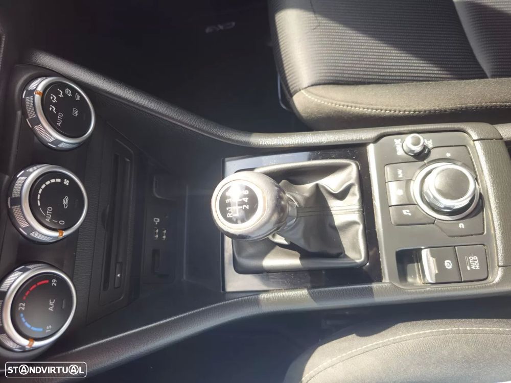 Mazda CX-3 1.8 Sky.Excellence Navi - 13