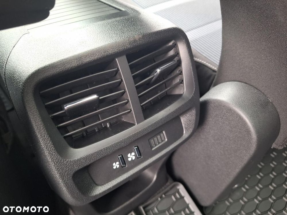 Fiat Qubo - 18