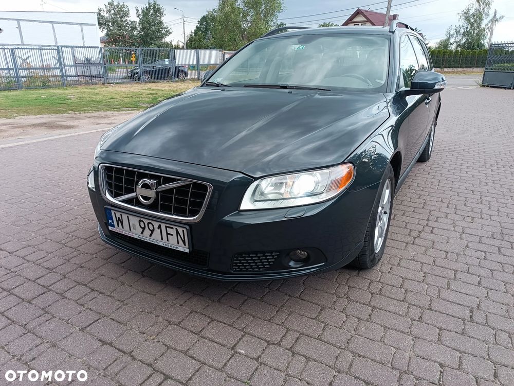 Volvo V70 2.4D Momentum - 17