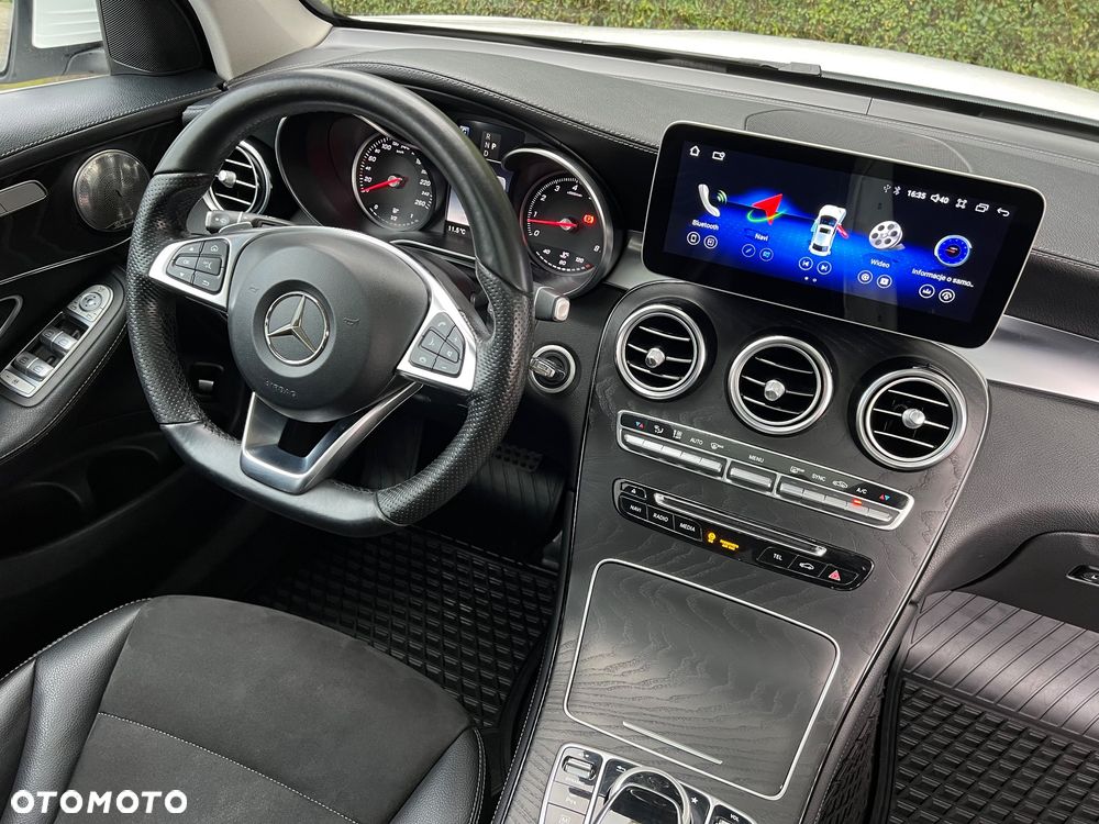 Mercedes-Benz GLC 250 4-Matic - 30