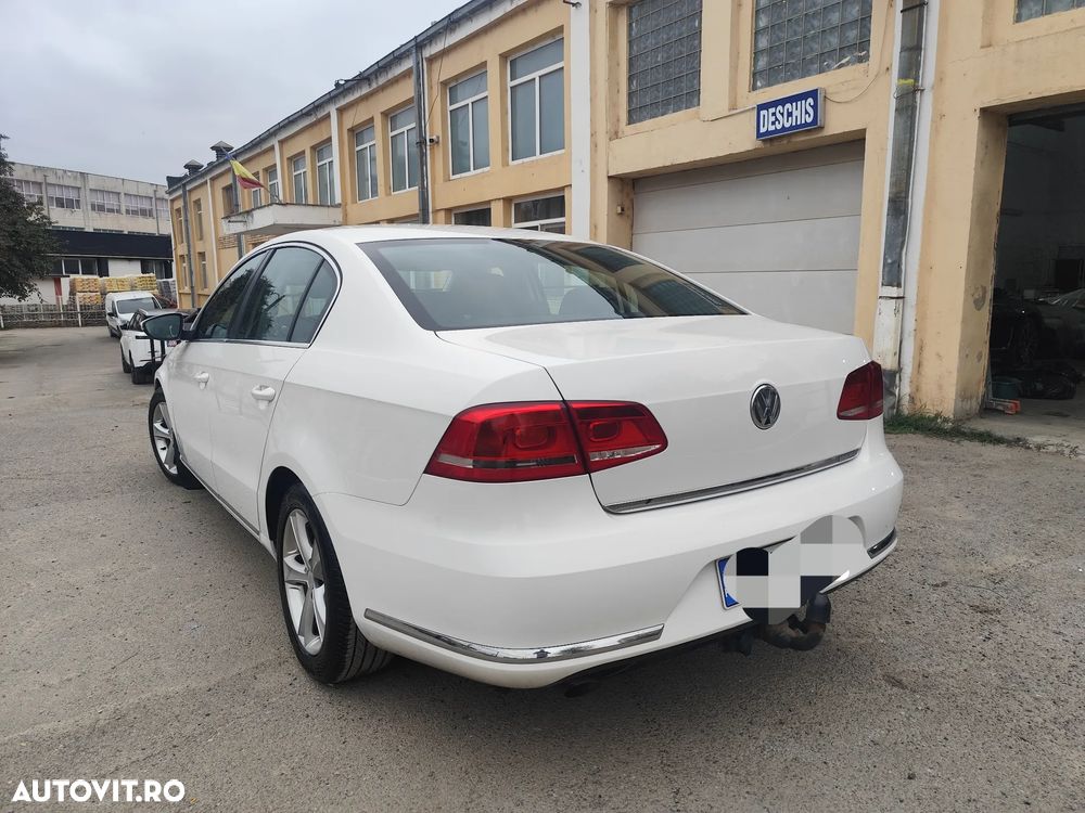 Volkswagen Passat - 5