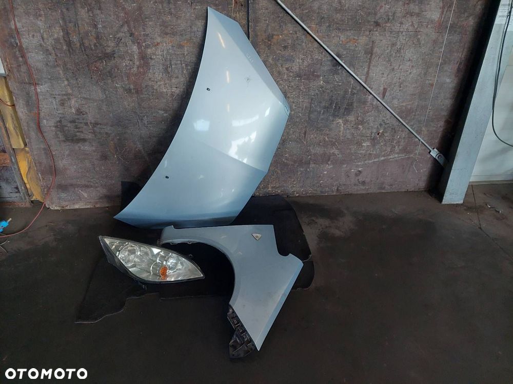 MASKA + BŁOTNIK PRAWY PRZÓD + LAMPA PRAWY PRZÓD COLT VI 04-08 21H - 1