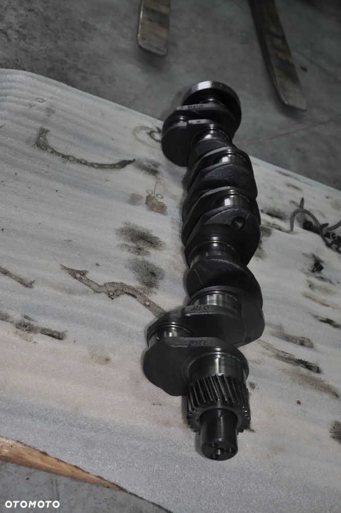 WAŁ GŁOWICA Tłok  SILNIK  PERKINS Y6 JCB FASTRACK - 5