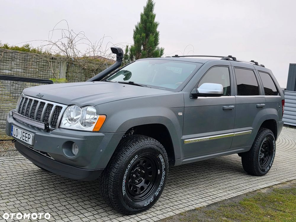 Jeep Grand Cherokee - 1