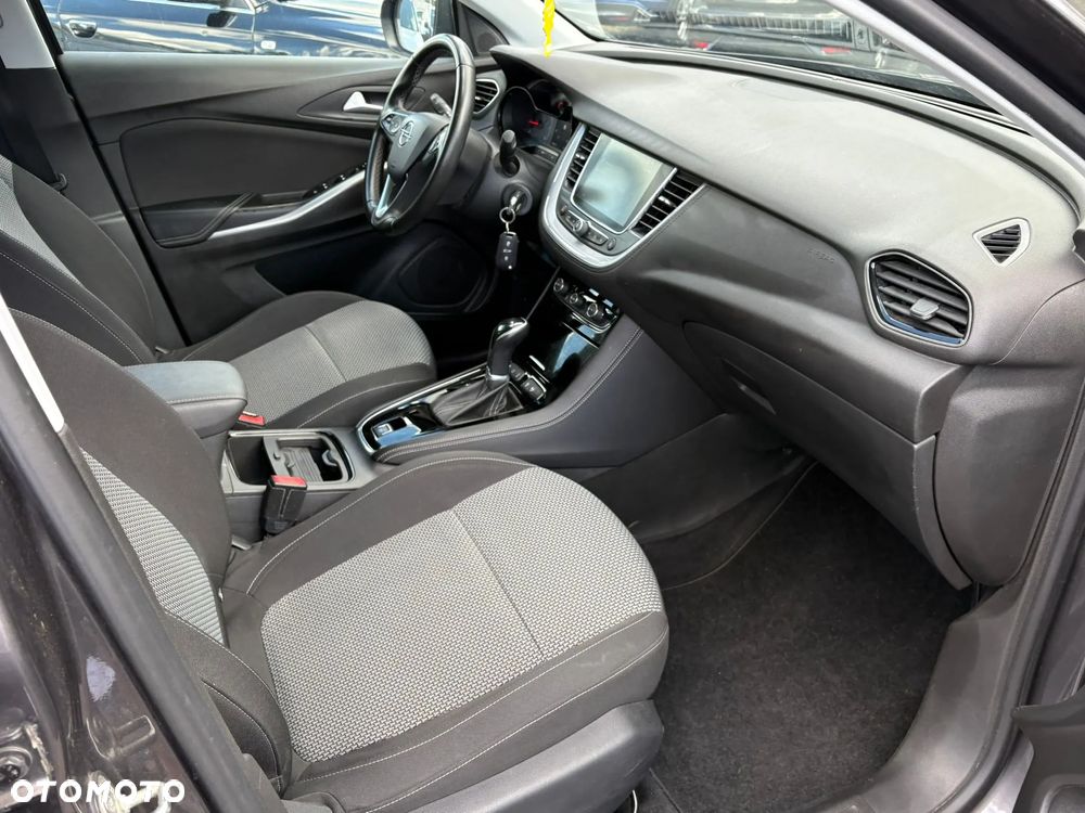 Opel Grandland X - 15