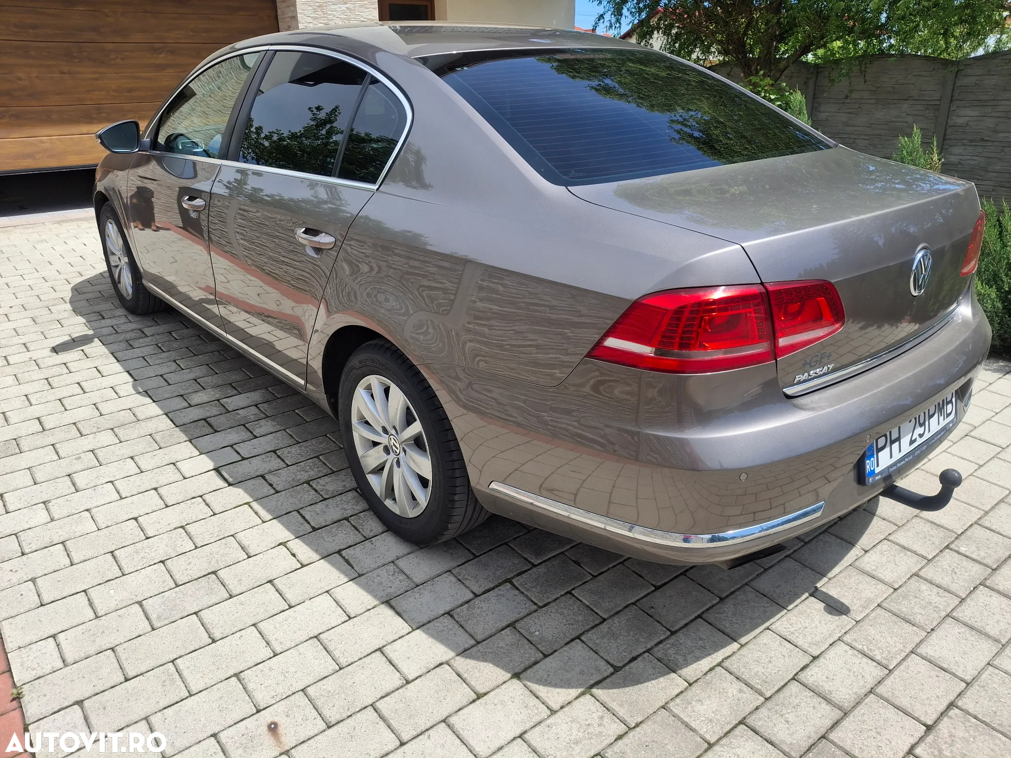 Volkswagen Passat Variant 1.8 TSI Highline DSG - 3