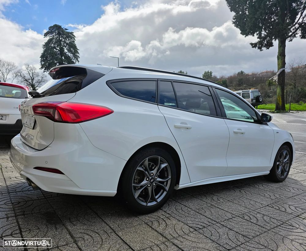 Ford Focus SW 1.0 EcoBoost ST-Line - 23