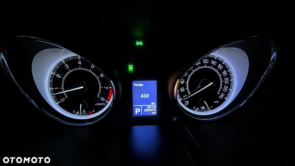 Suzuki Kizashi 2.4 4x4 CVT Sport - 30