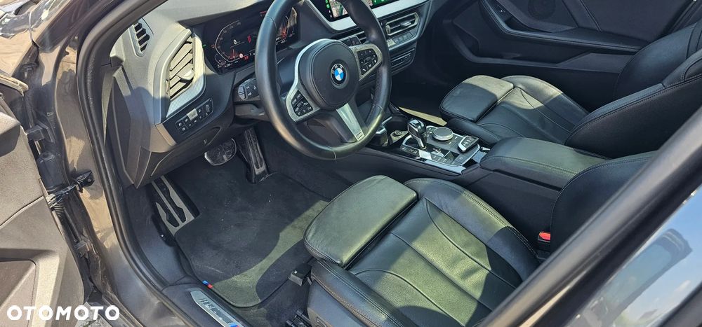BMW Seria 1 118d Edition M Sport Shadow - 36