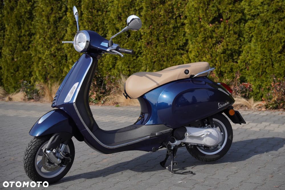 Piaggio Vespa - 4