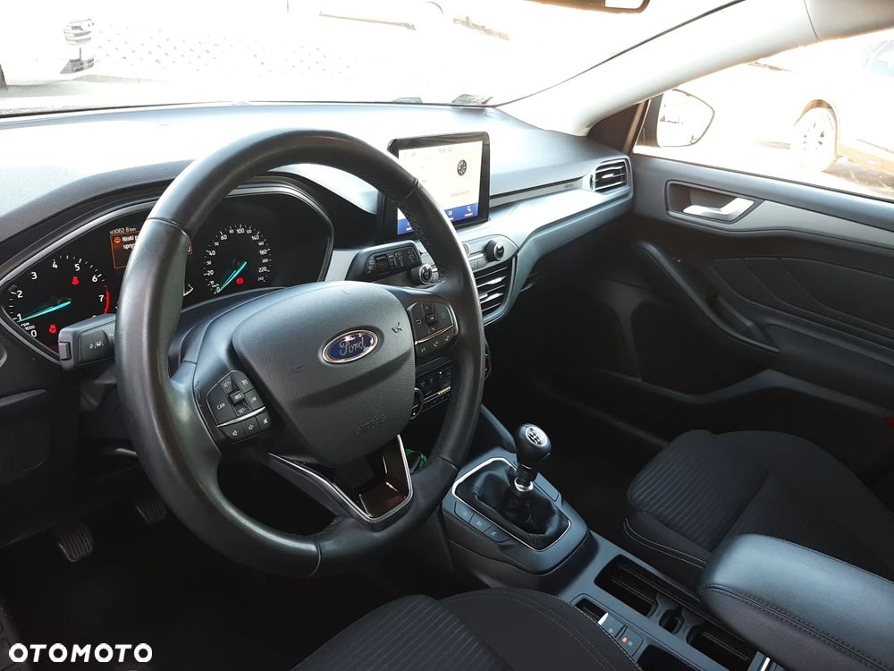 Ford Focus 1.0 EcoBoost Titanium Style - 12