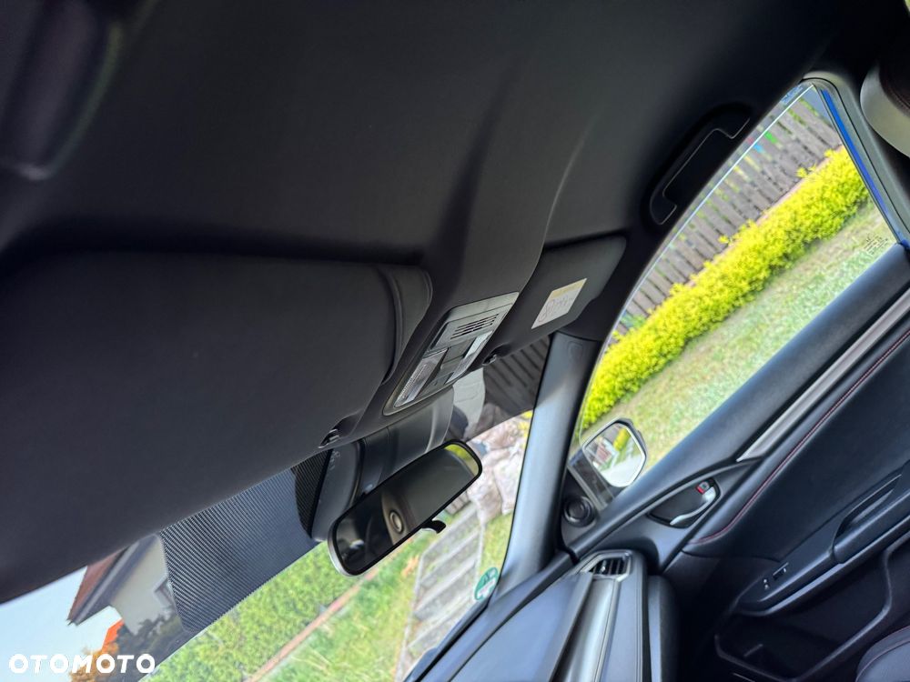 Honda Civic 1.0 i-VTEC Turbo Executive Premium - 27