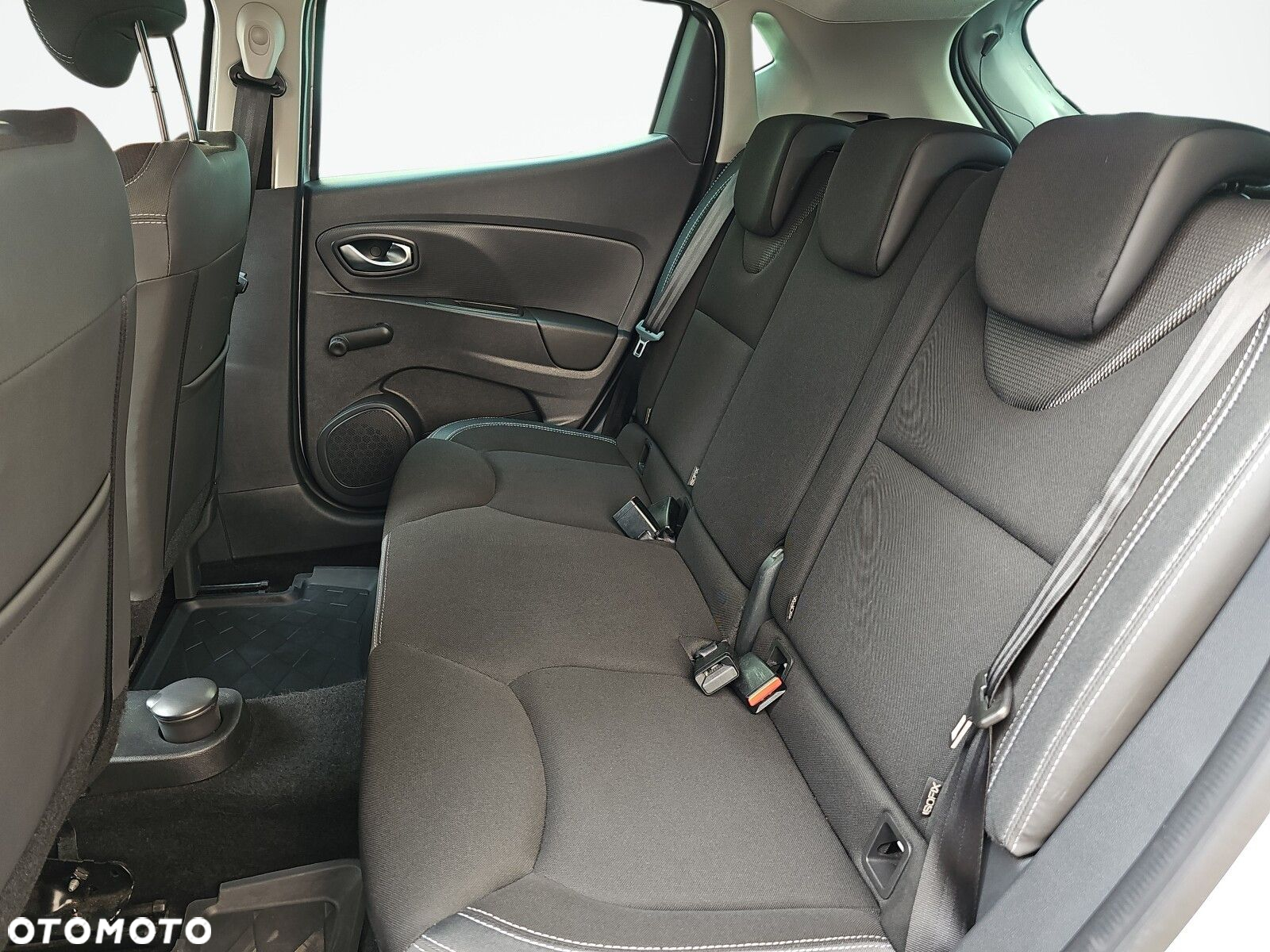 Renault Clio - 23