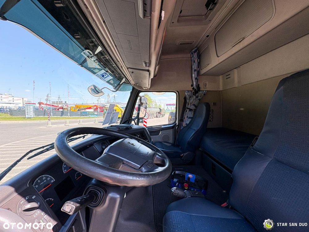 Volvo FH480 6x2 HMF 2820-K6 HDS Żuraw Ciągnik Siodło - 18