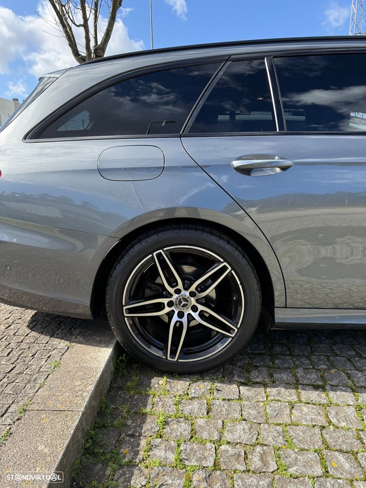 Mercedes-Benz E 220 d AMG - 29
