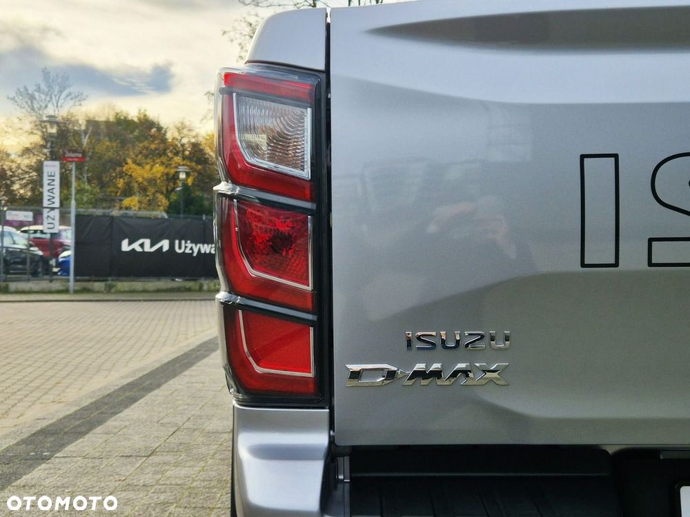 Isuzu D-Max 1.9 DC LSX - 12
