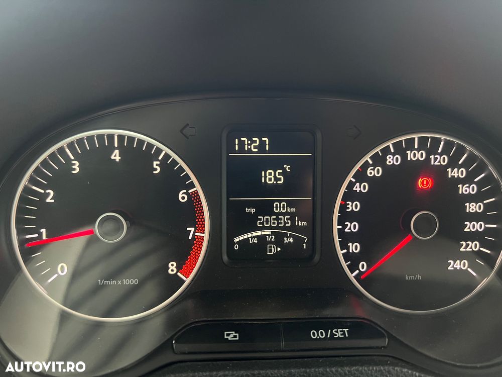 VOLKSWAGEN Polo 2010 — imagine 13