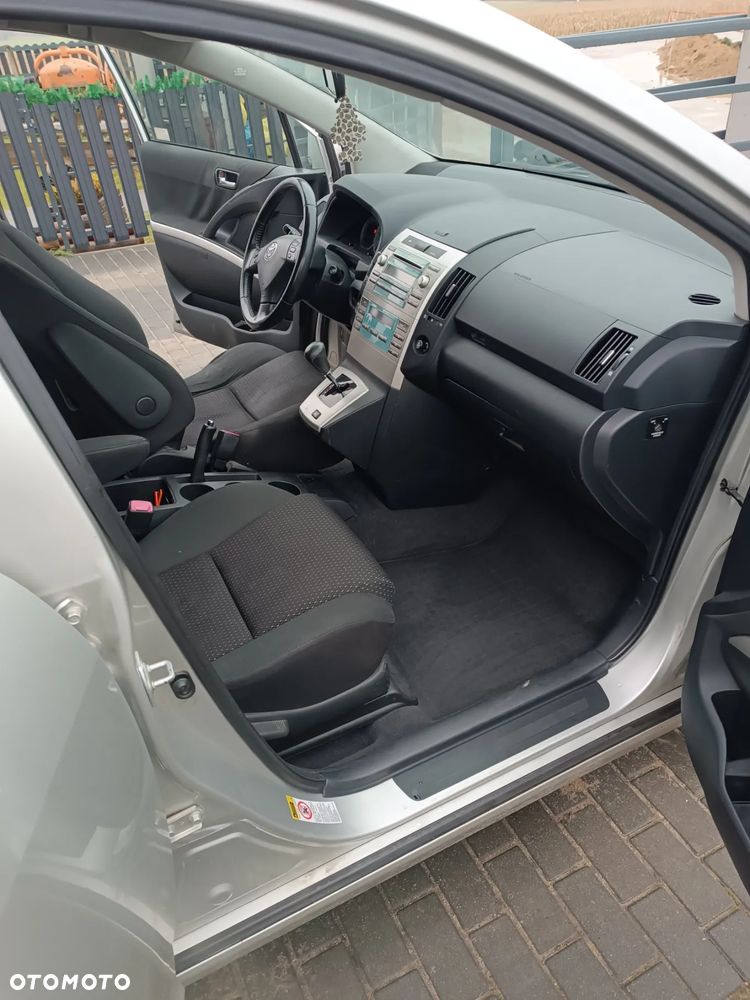 Toyota Corolla Verso 1.8 Sol 7os MM - 17