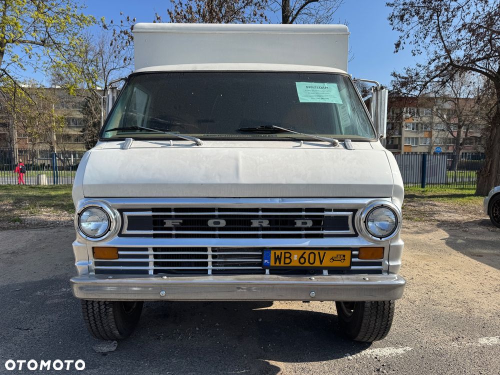 Ford Econoline - 2