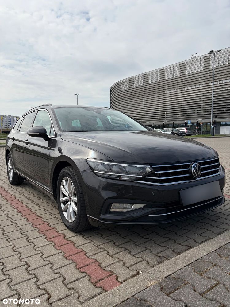 Volkswagen Passat 2.0 TDI EVO Business DSG - 2