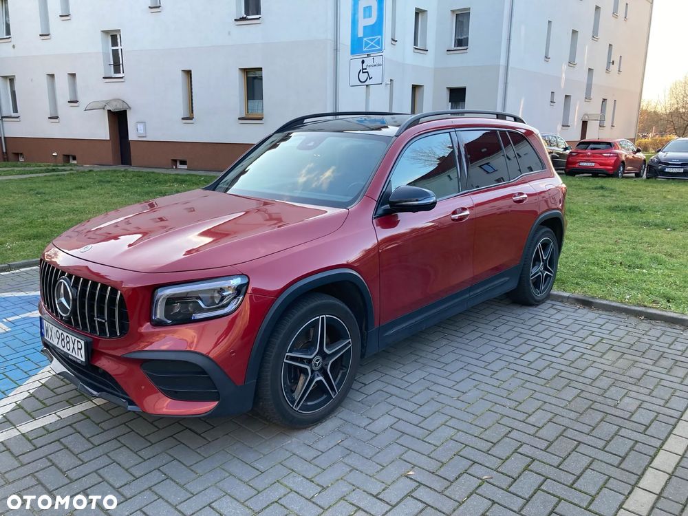 Mercedes-Benz GLB 250 4-Matic AMG Line 8G-DCT - 1