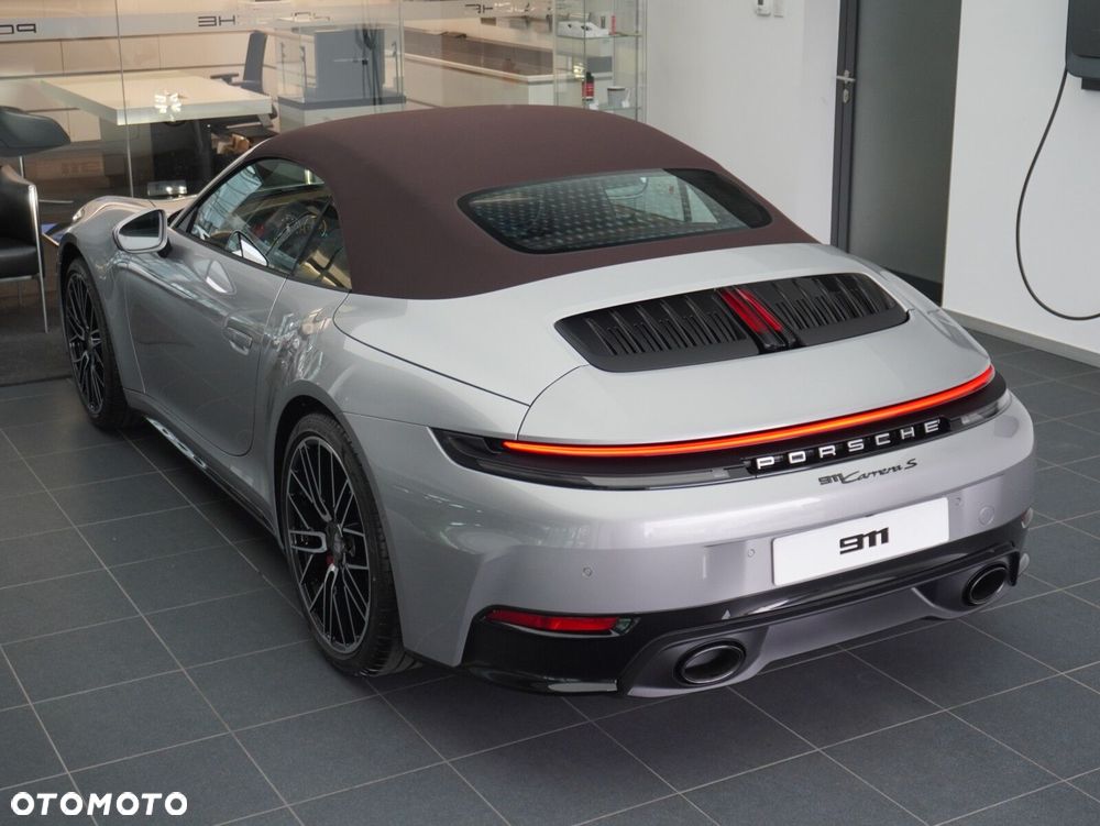 Porsche 911 Carrera S - 17