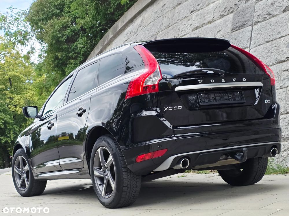 Volvo XC 60 D3 Drive-E R-Design Momentum - 28