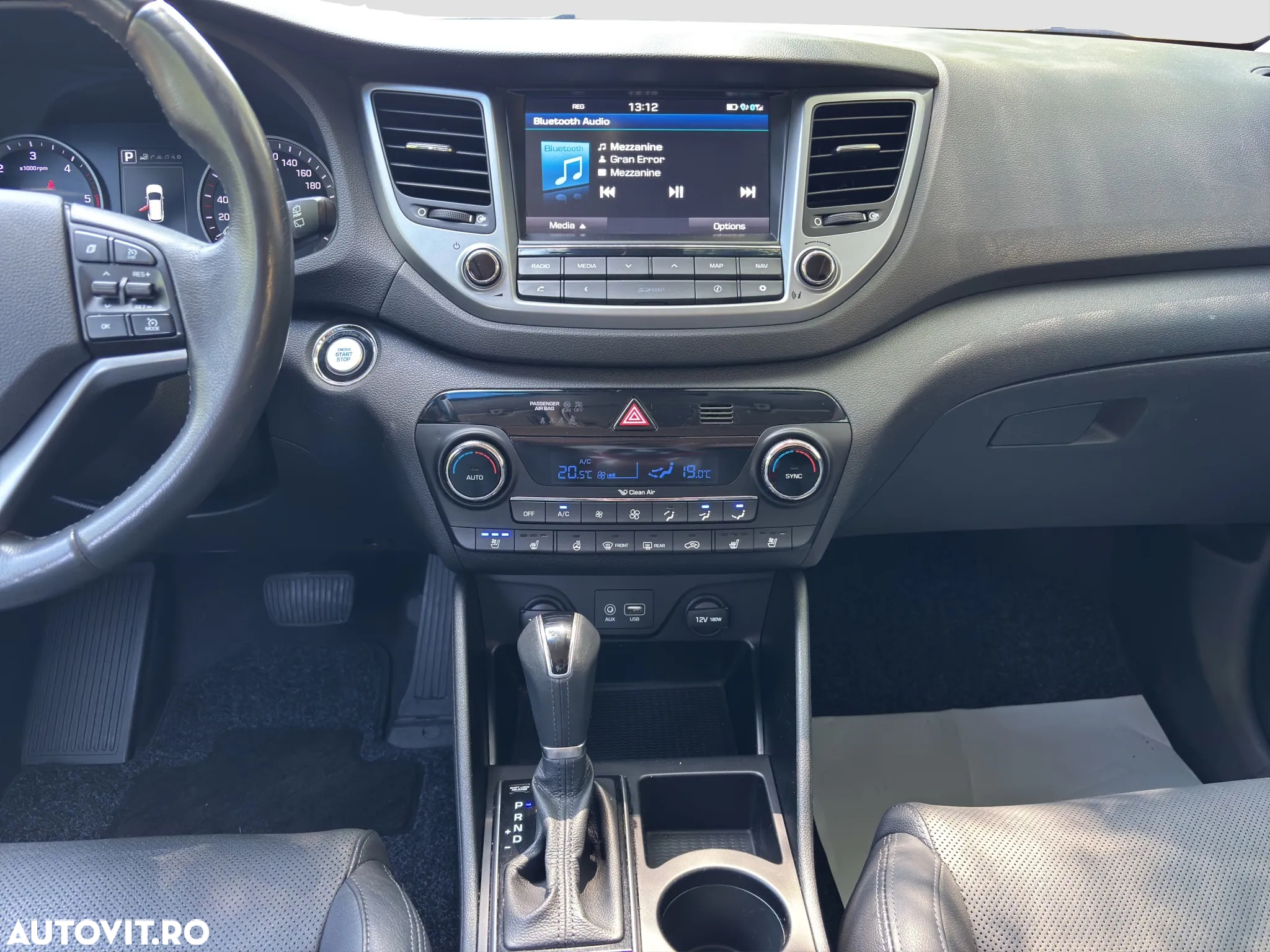 Hyundai Tucson 2.0 CRDI 4WD Automatik Premium - 6