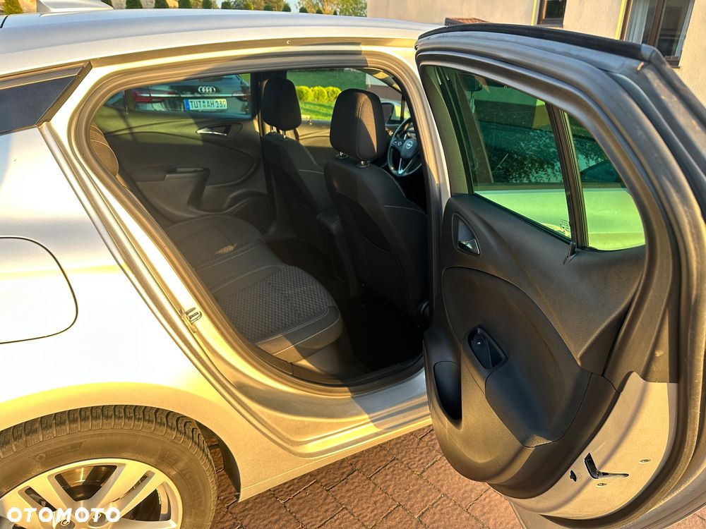 Opel Astra V 1.4 T Elite - 16