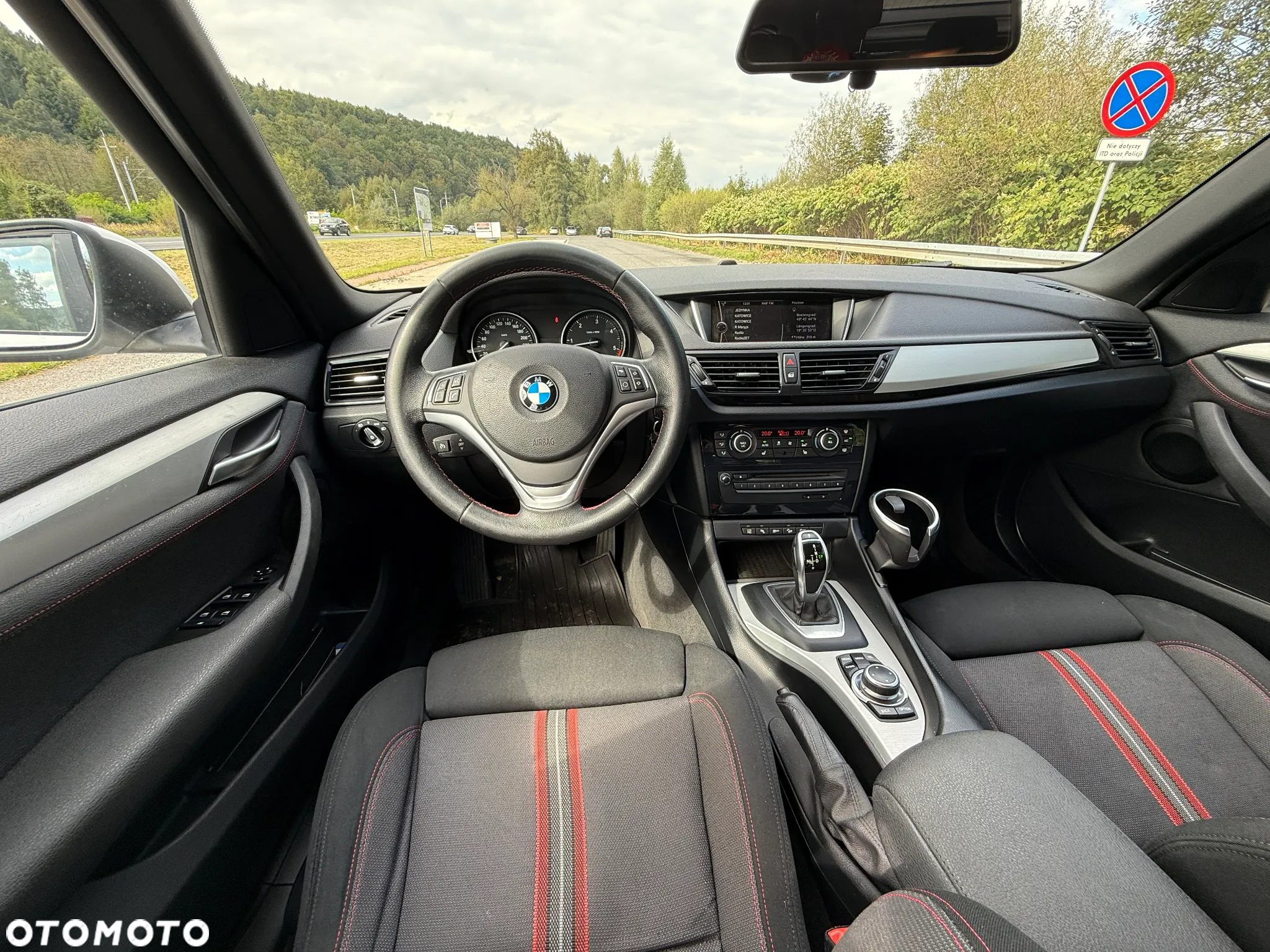 BMW X1 xDrive18d Sport Line - 11