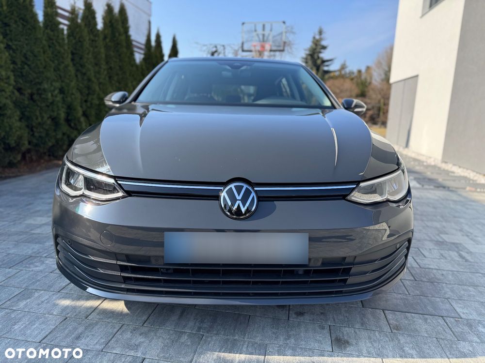 Volkswagen Golf - 10