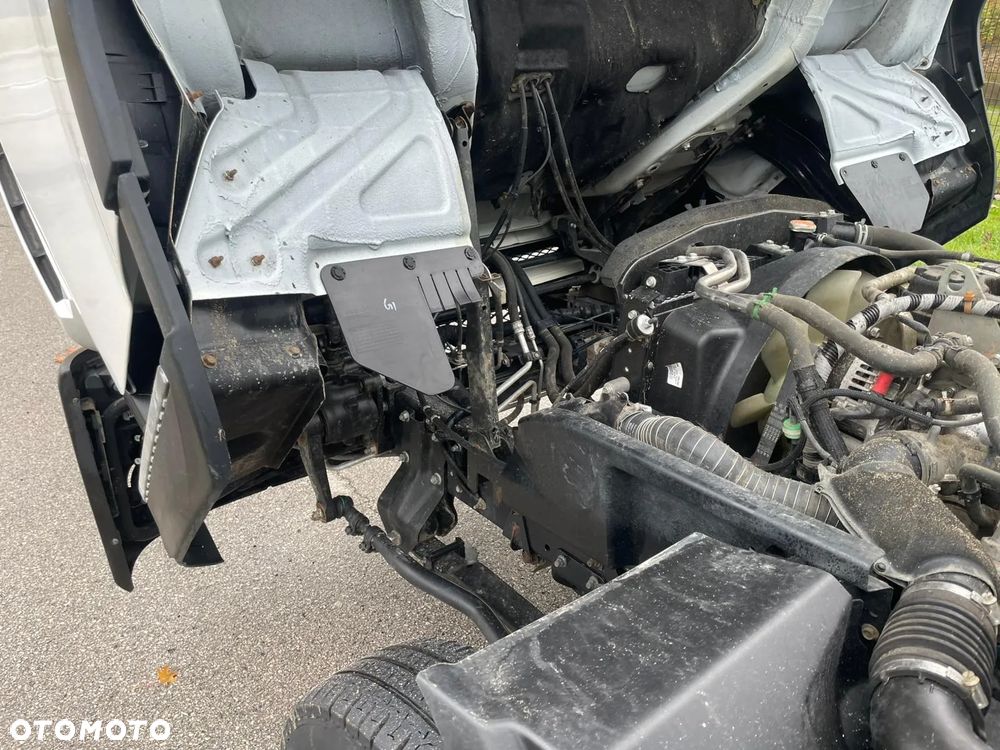 Renault Daily wywrotka dmc 3.5 tony kat B 3.0 - 29