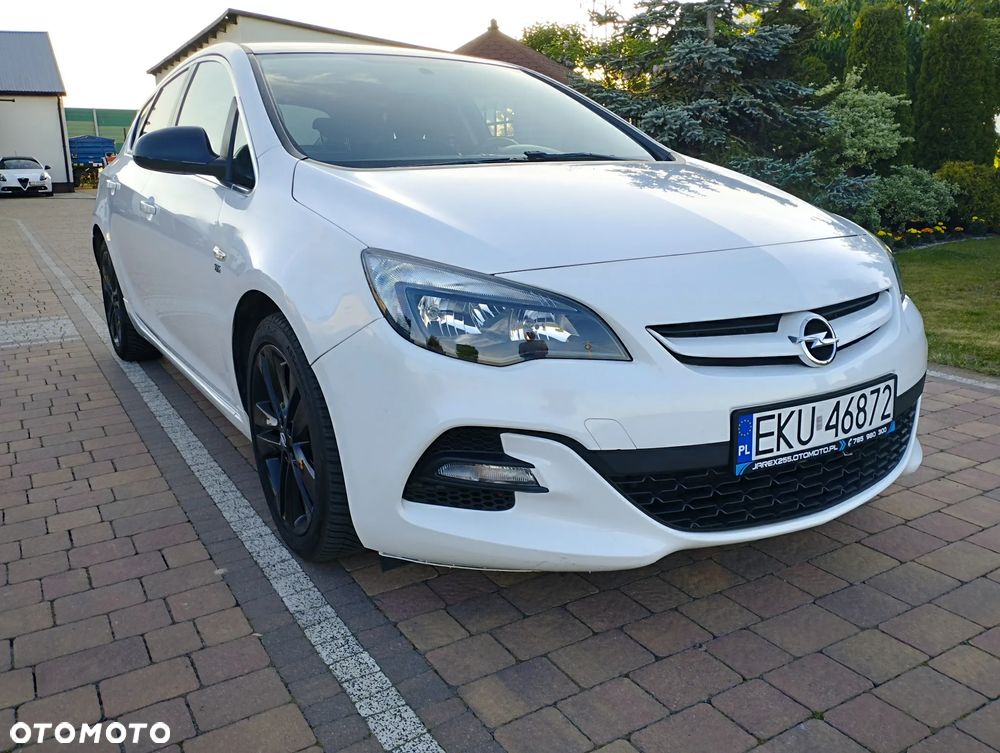 Opel Astra 1.4 Turbo - 10