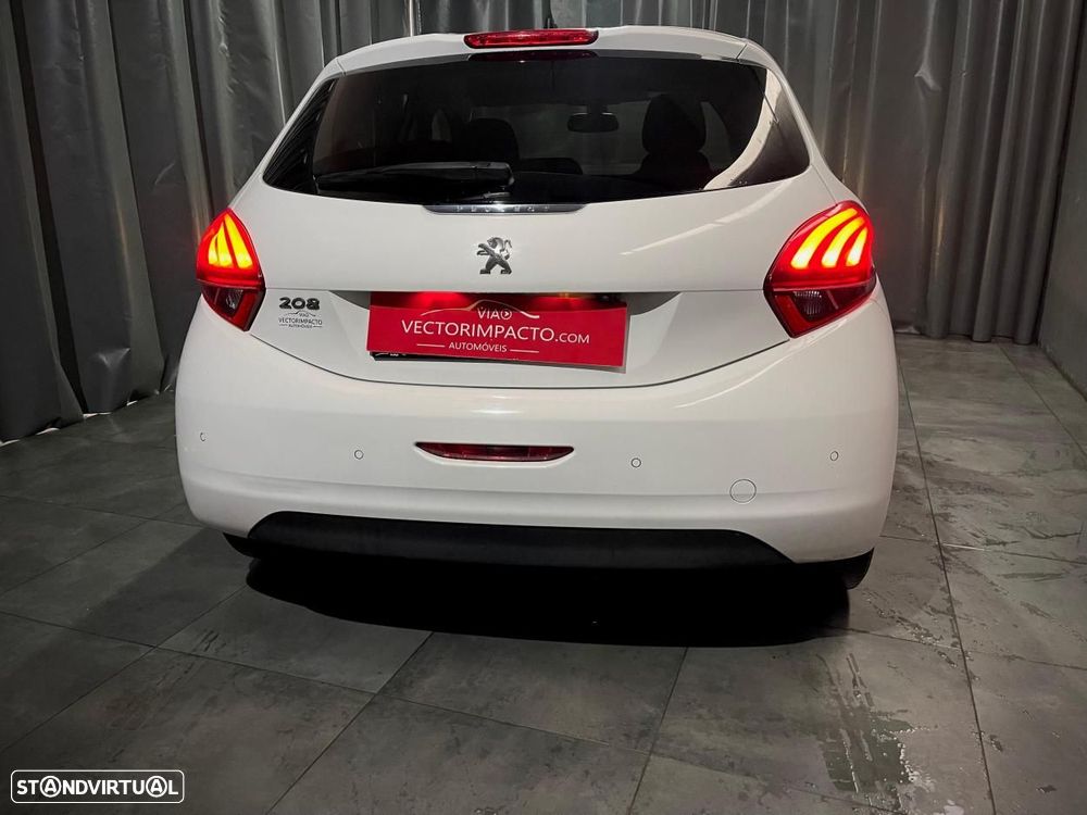 Peugeot 208 1.2 PureTech Style - 7