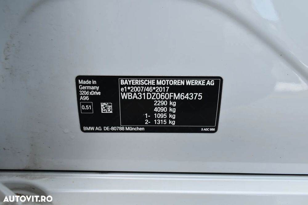 BMW Seria 3 320d xDrive AT MHEV - 23