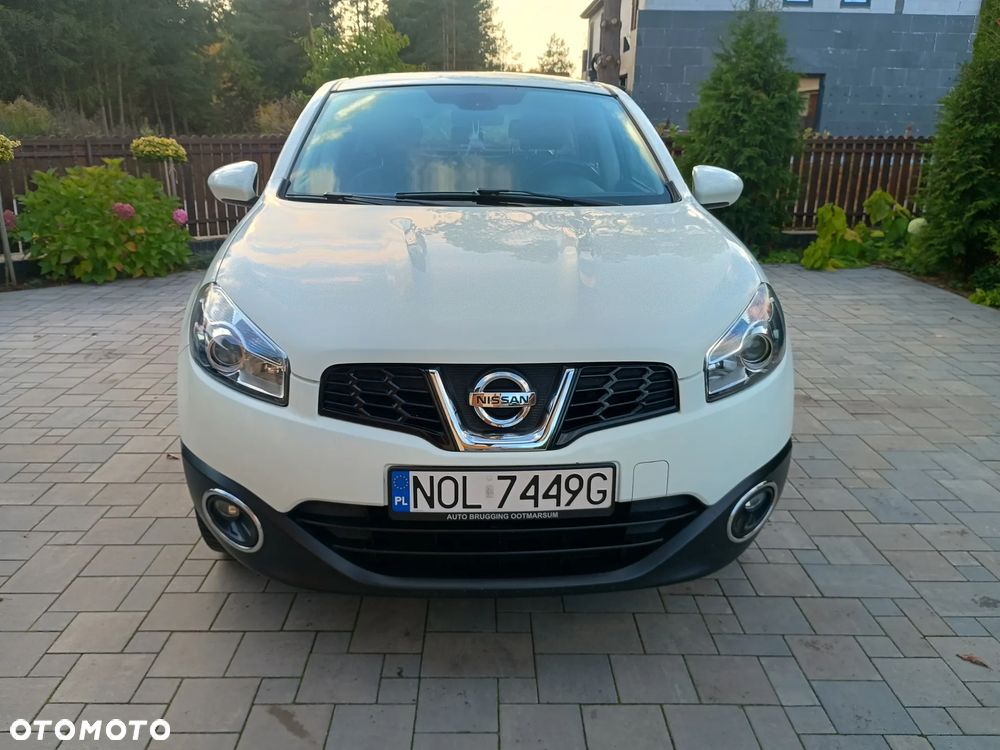 Nissan Qashqai - 2