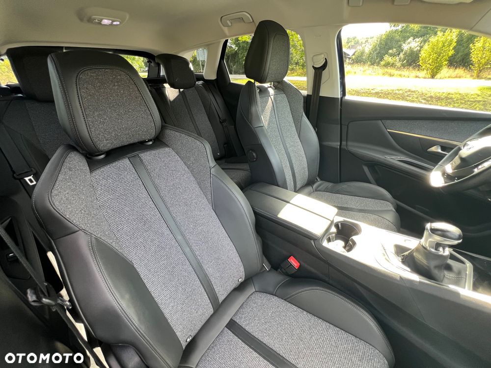Peugeot 3008 BlueHDi 130 Stop & Start Allure - 26