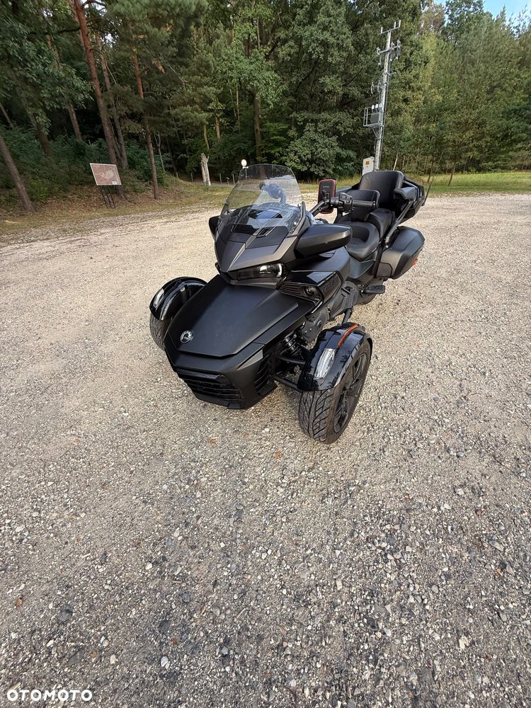 Can-Am Spyder - 6