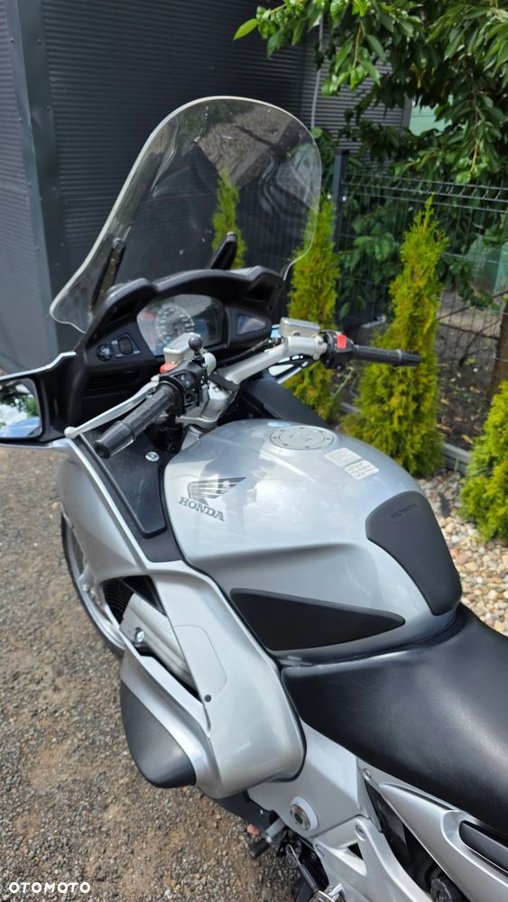 Honda ST - 11