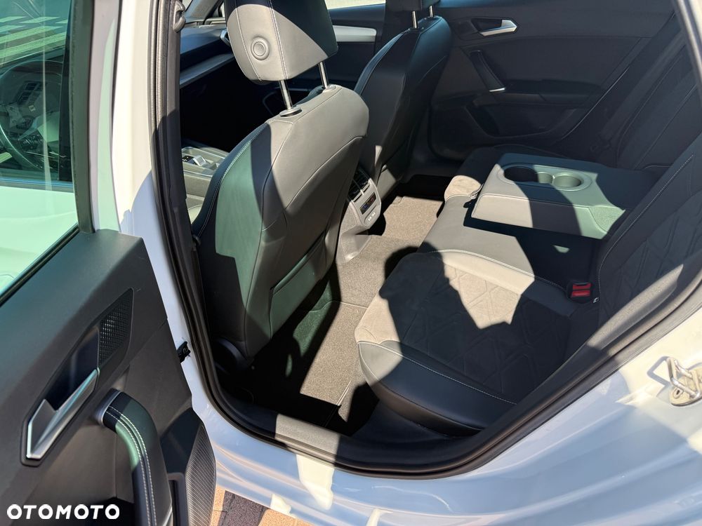 Seat Leon 2.0 TDI Xcellence S&S DSG - 12