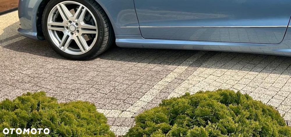Mercedes-Benz Klasa E 350 CDI BlueEff - 28