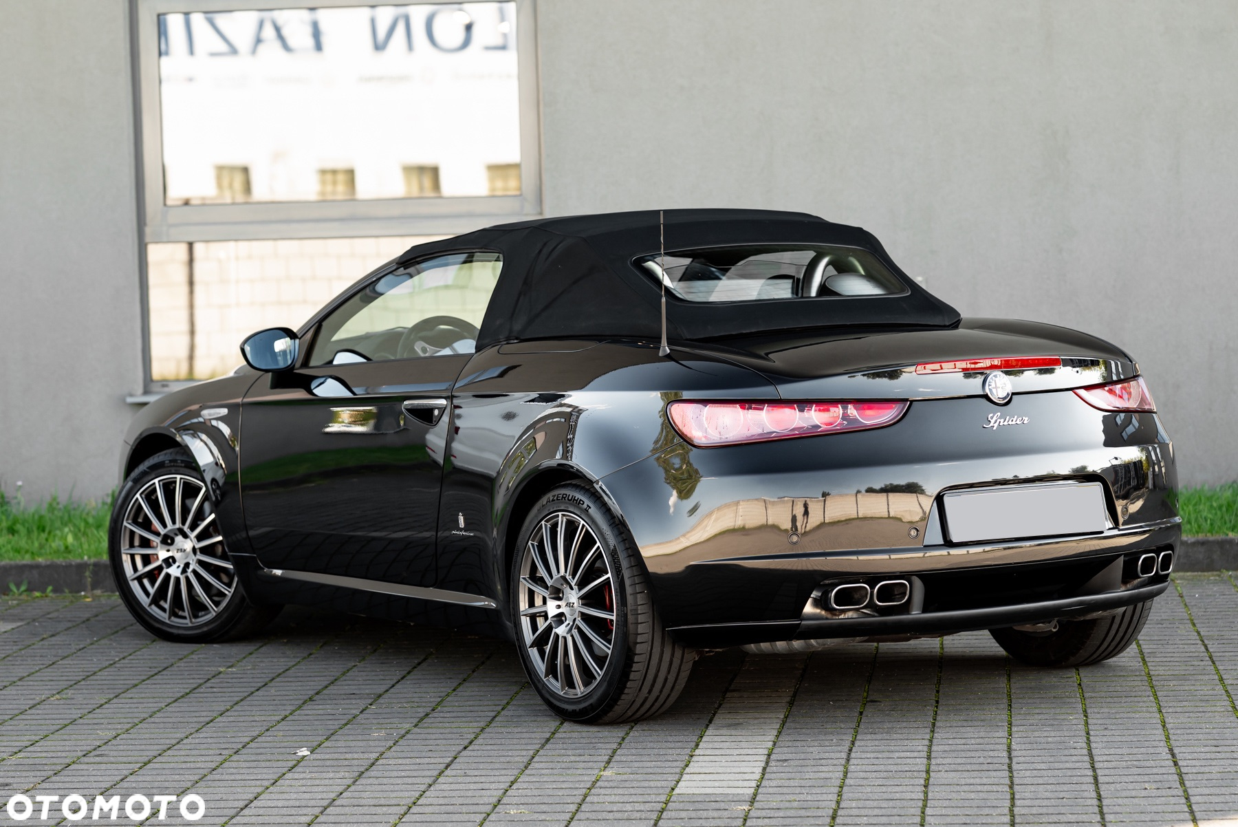 Alfa Romeo Spider 3.2 JTS V6 24V - 16