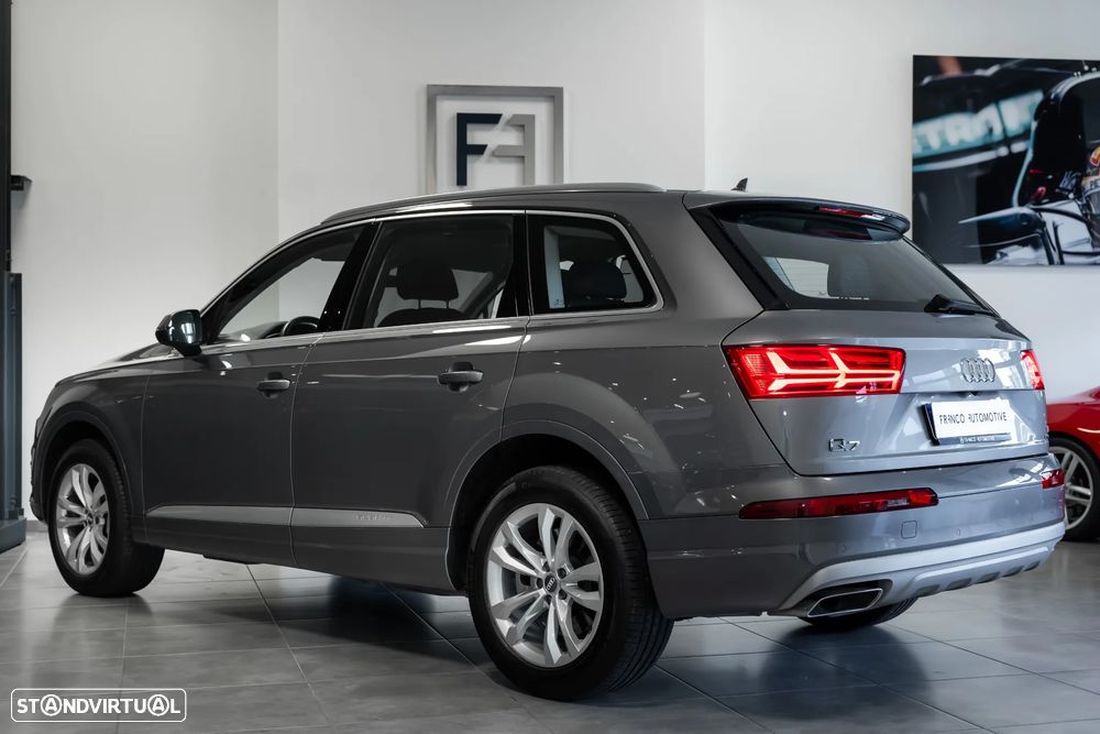 Audi Q7 3.0 TDI quattro tiptronic 7L - 3