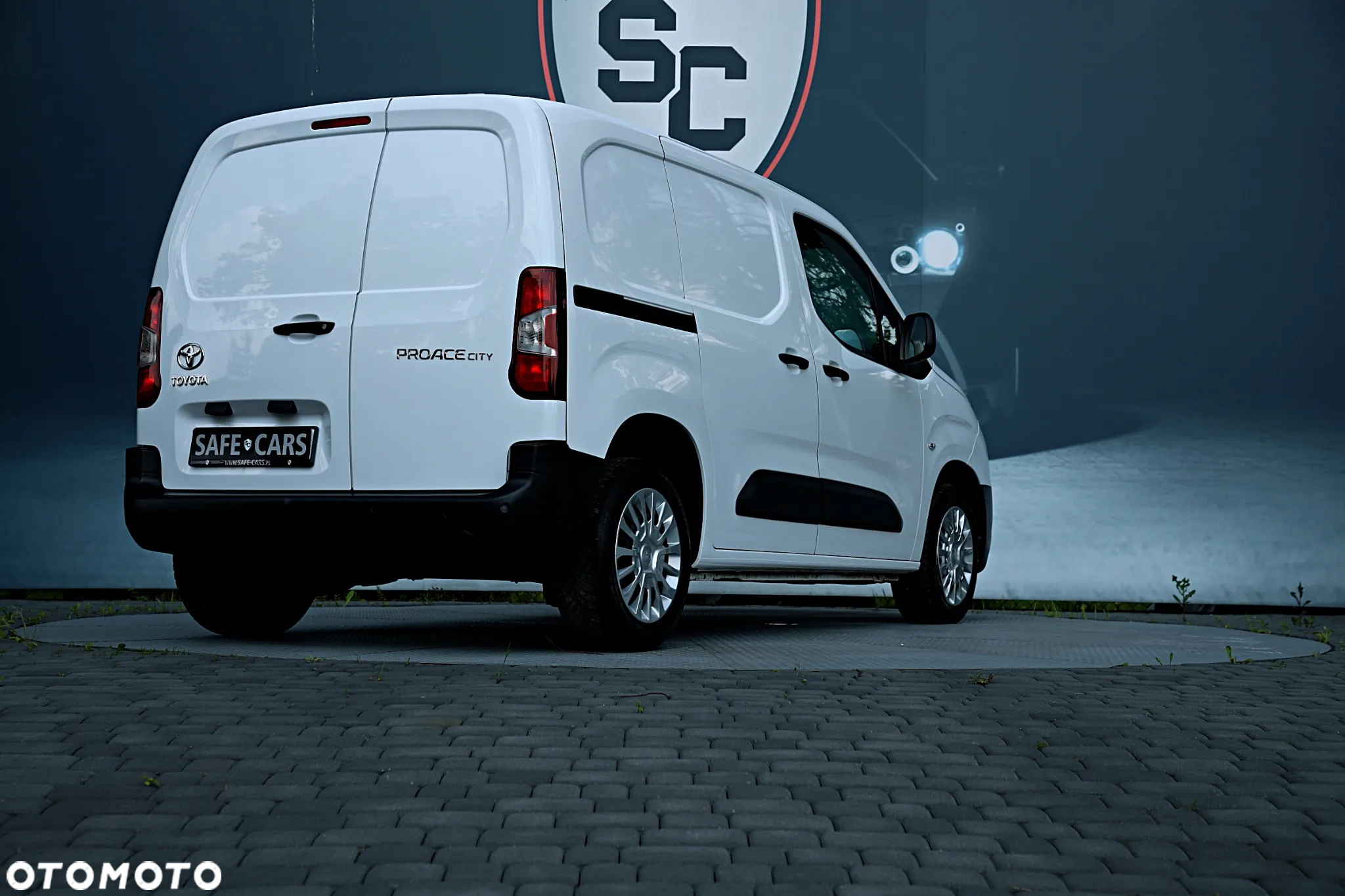 Toyota ProAce - 10